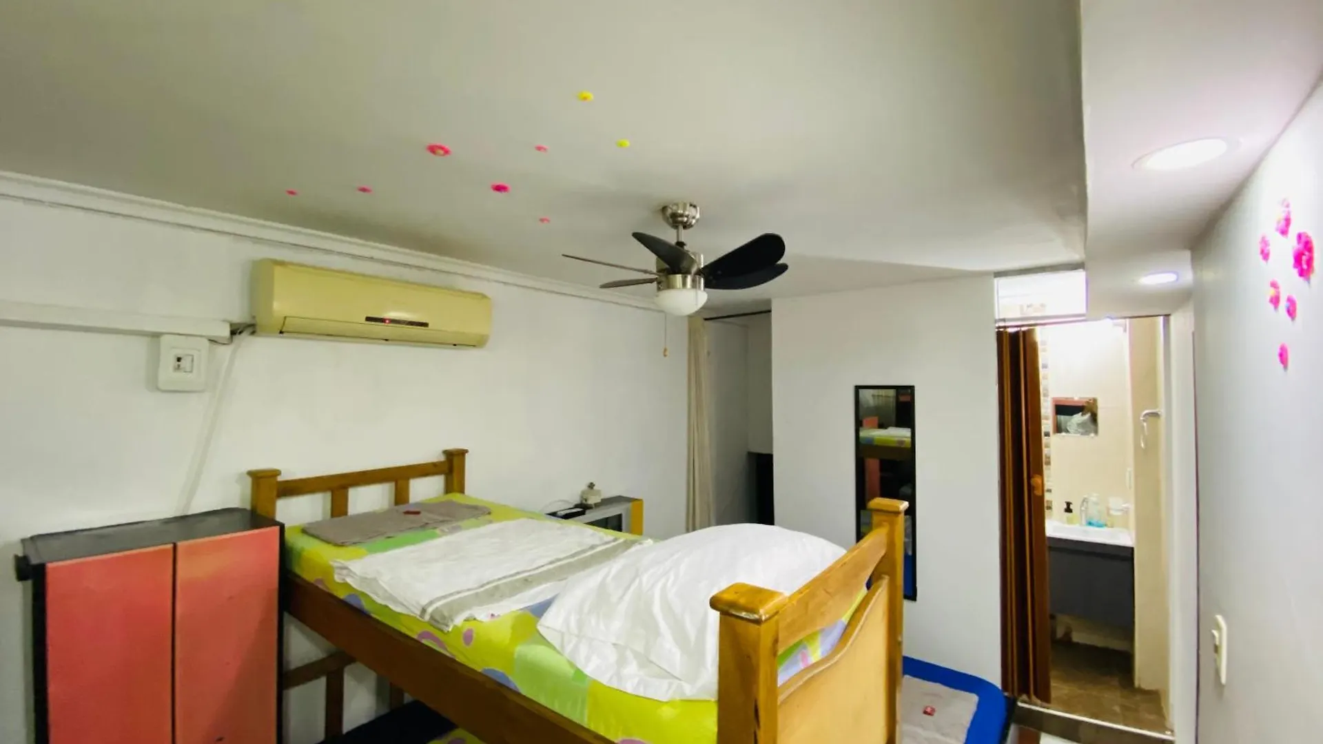 Pensión Casa Feliz Hostal Santa Marta